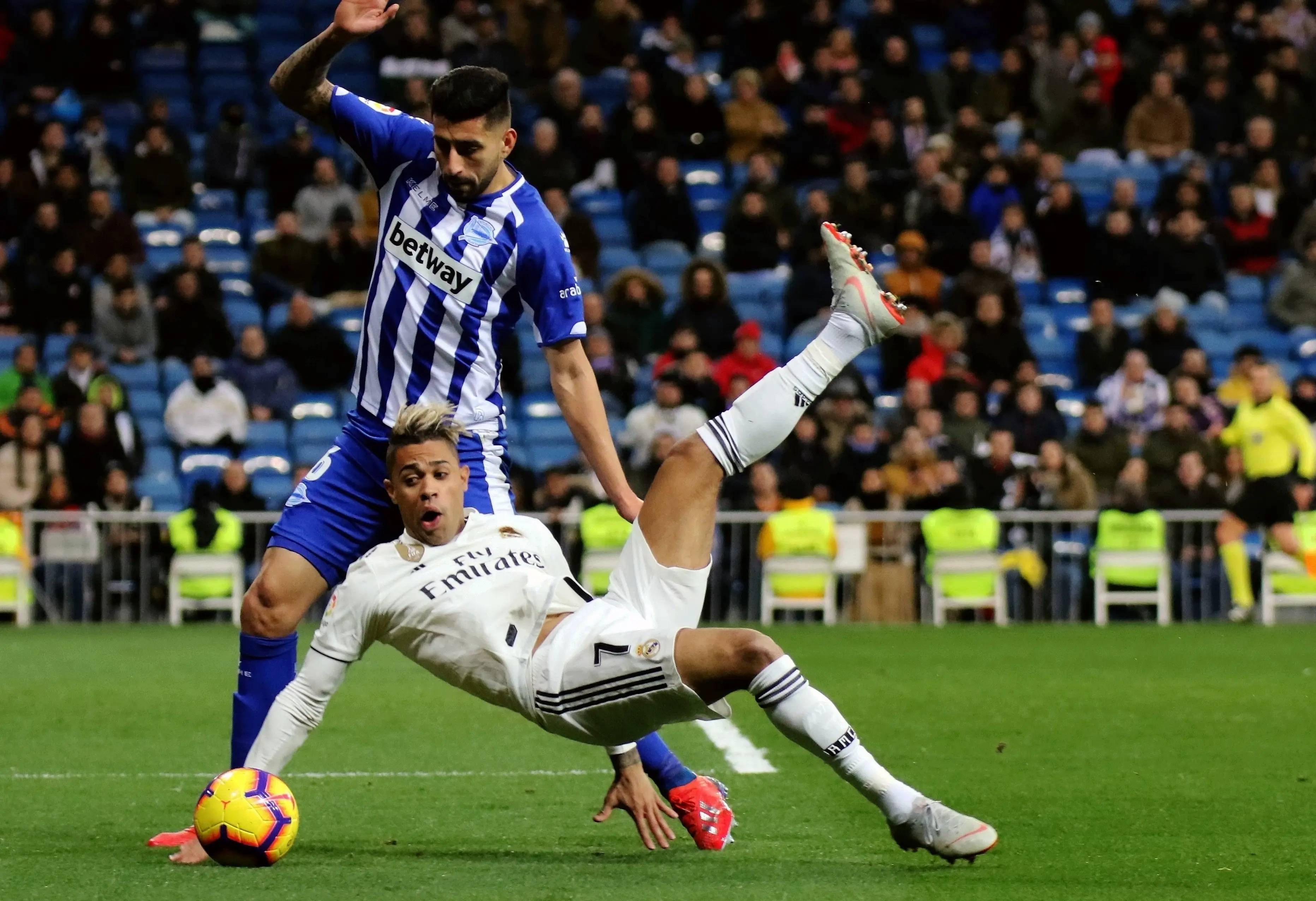 包含柏林赫塔签下西甲前锋，期望提升进攻实力的词条